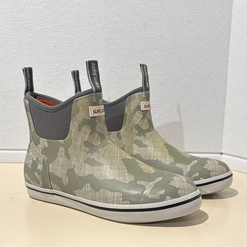 Sureway Men’s Insulated Waterproof Camo Gray Boots